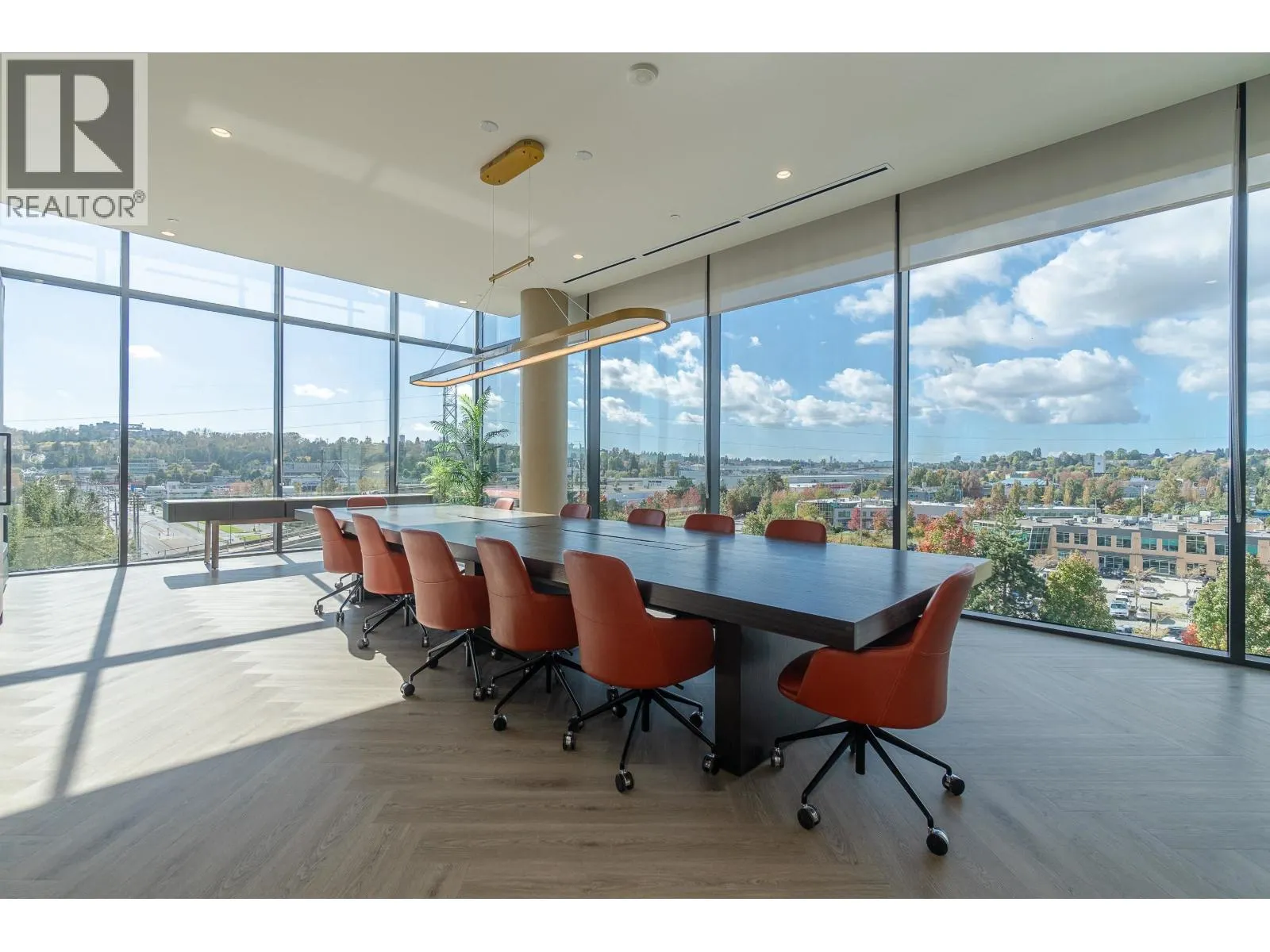 3503 4168 LOUGHEED HIGHWAY