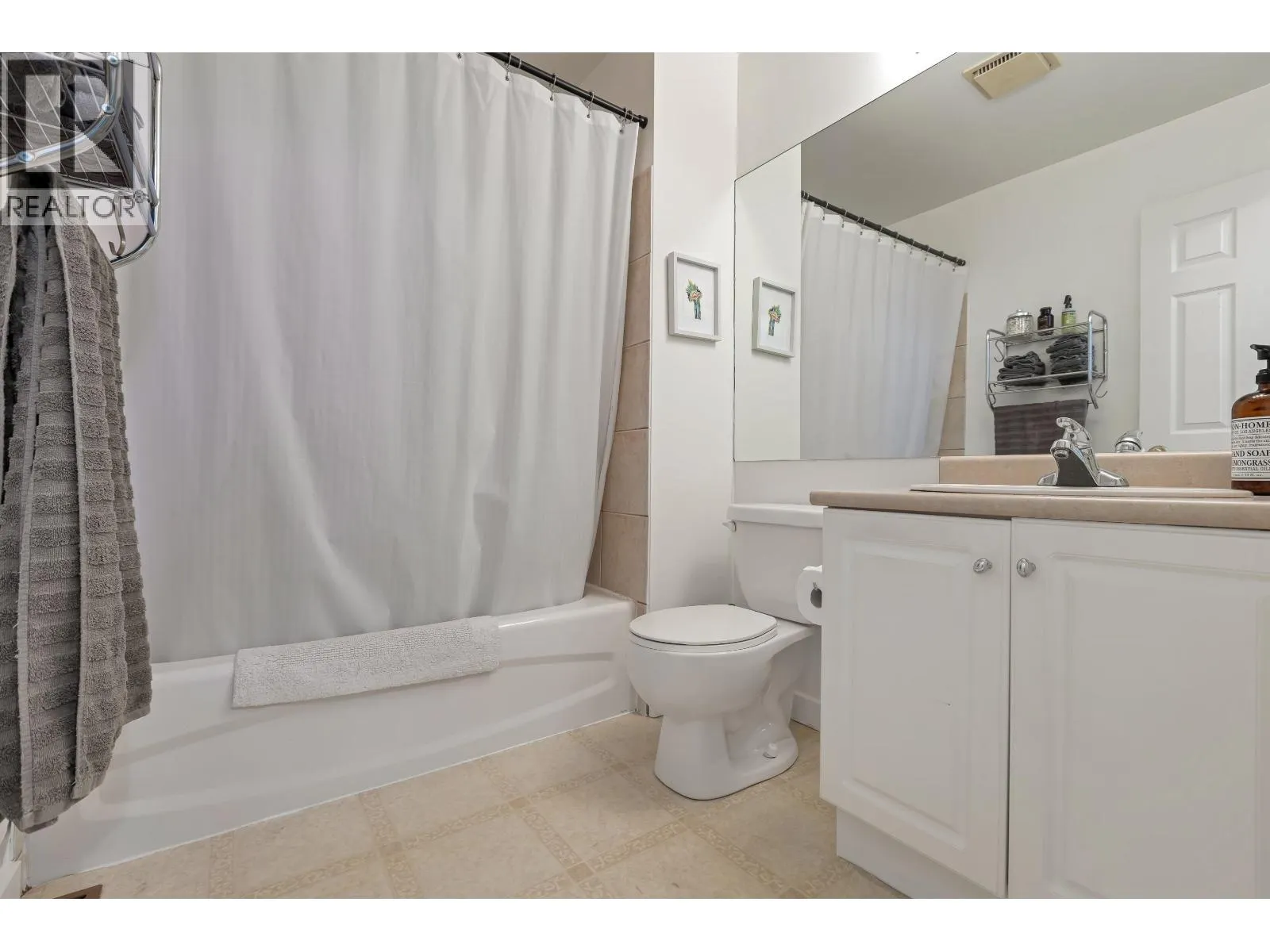 43 1140 FALCON DRIVE