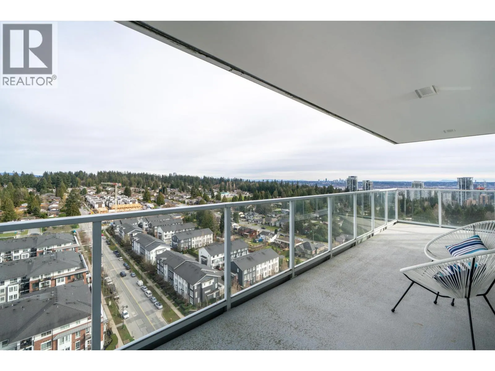 1809 525 FOSTER AVENUE