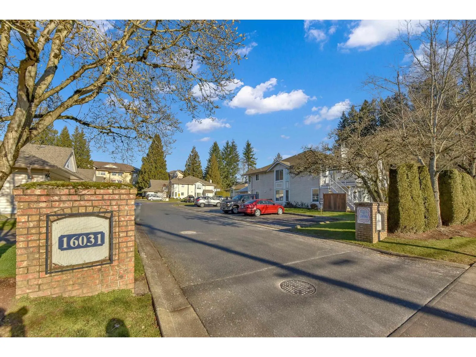 207 16031 82 AVENUE