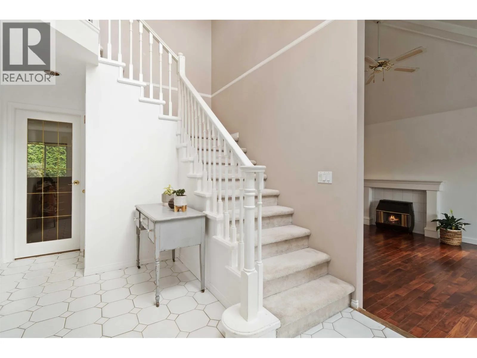 1412 MAGNOLIA PLACE