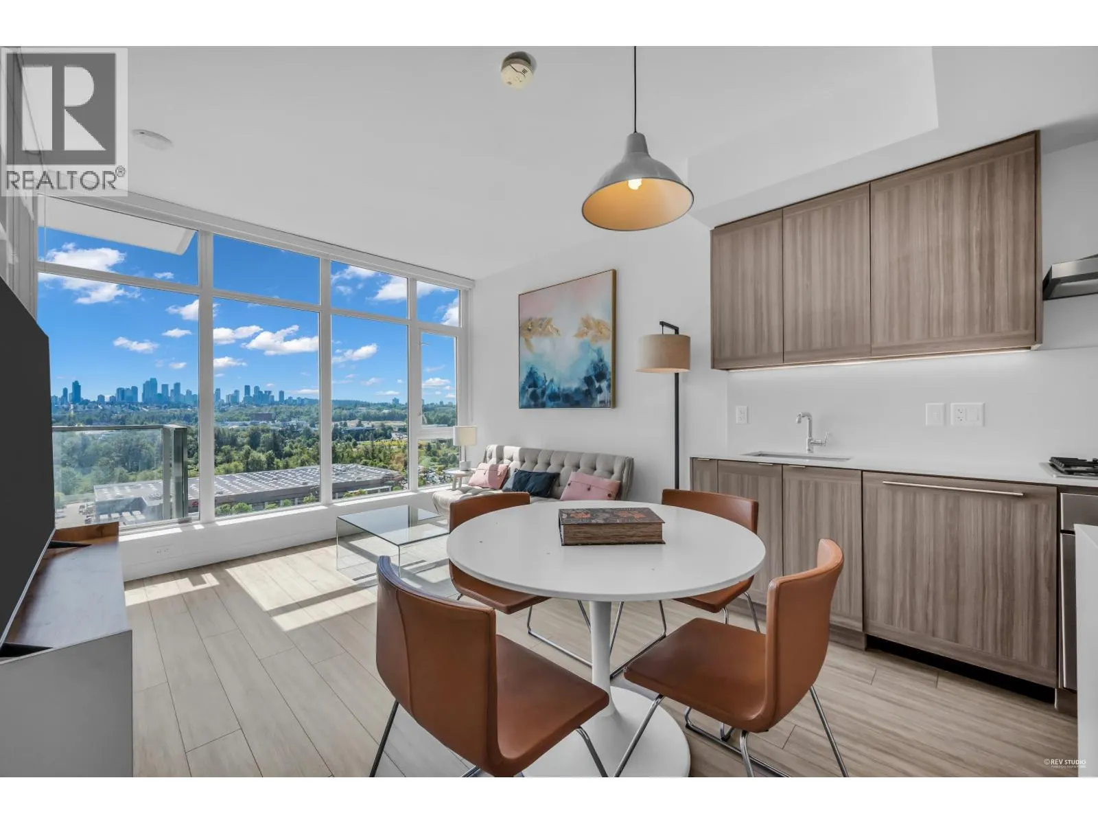 1709 2351 BETA AVENUE