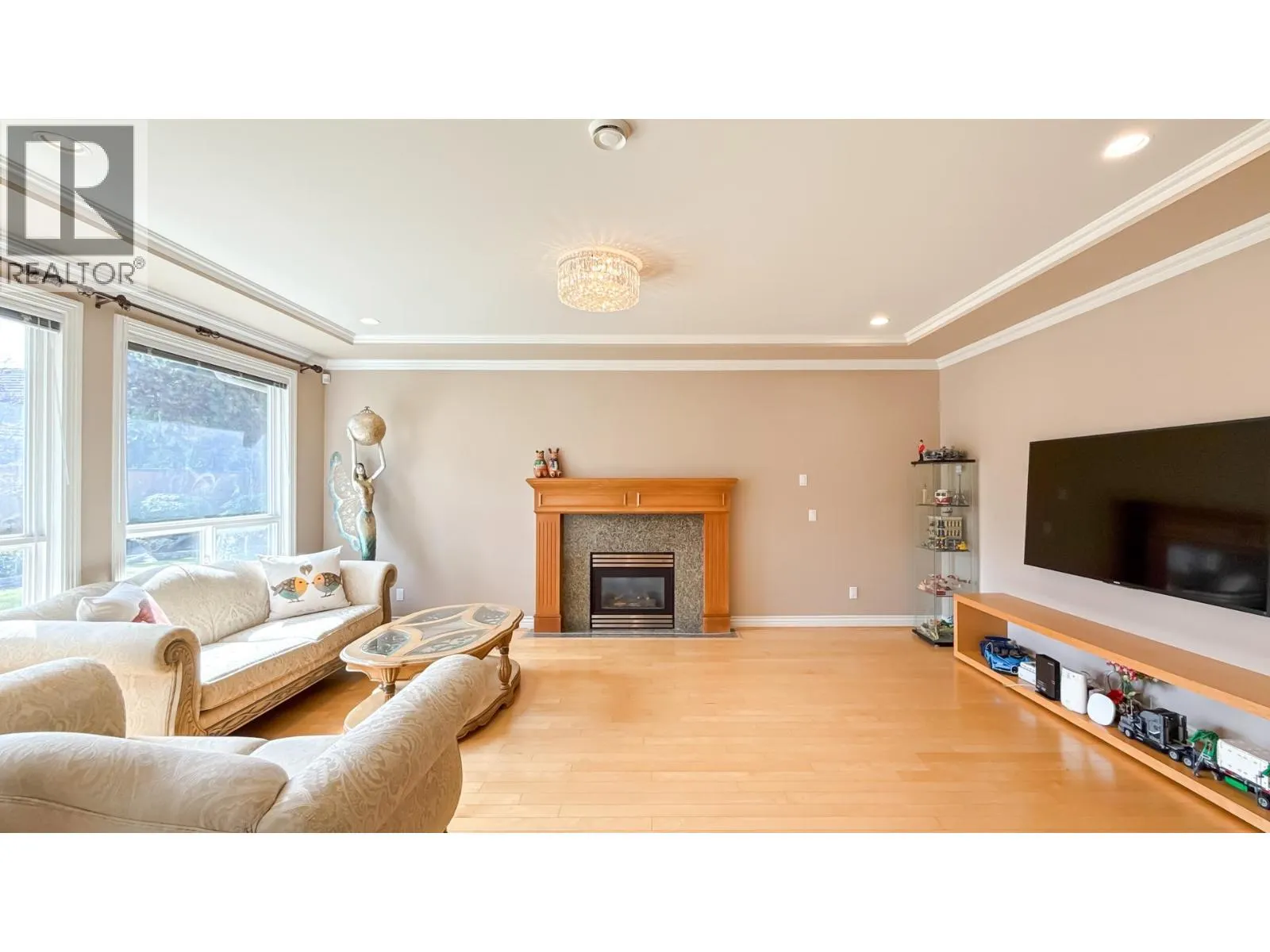 7840 BELAIR DRIVE