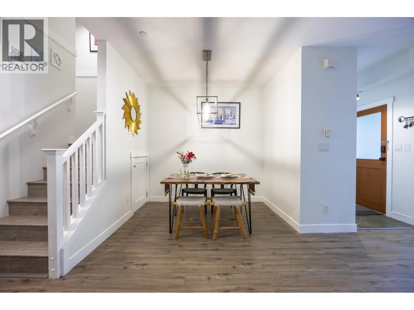 140 7388 MACPHERSON AVENUE