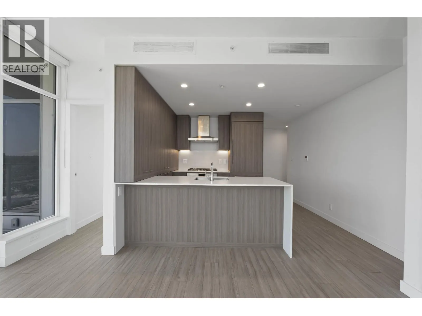 2401 2351 BETA AVENUE