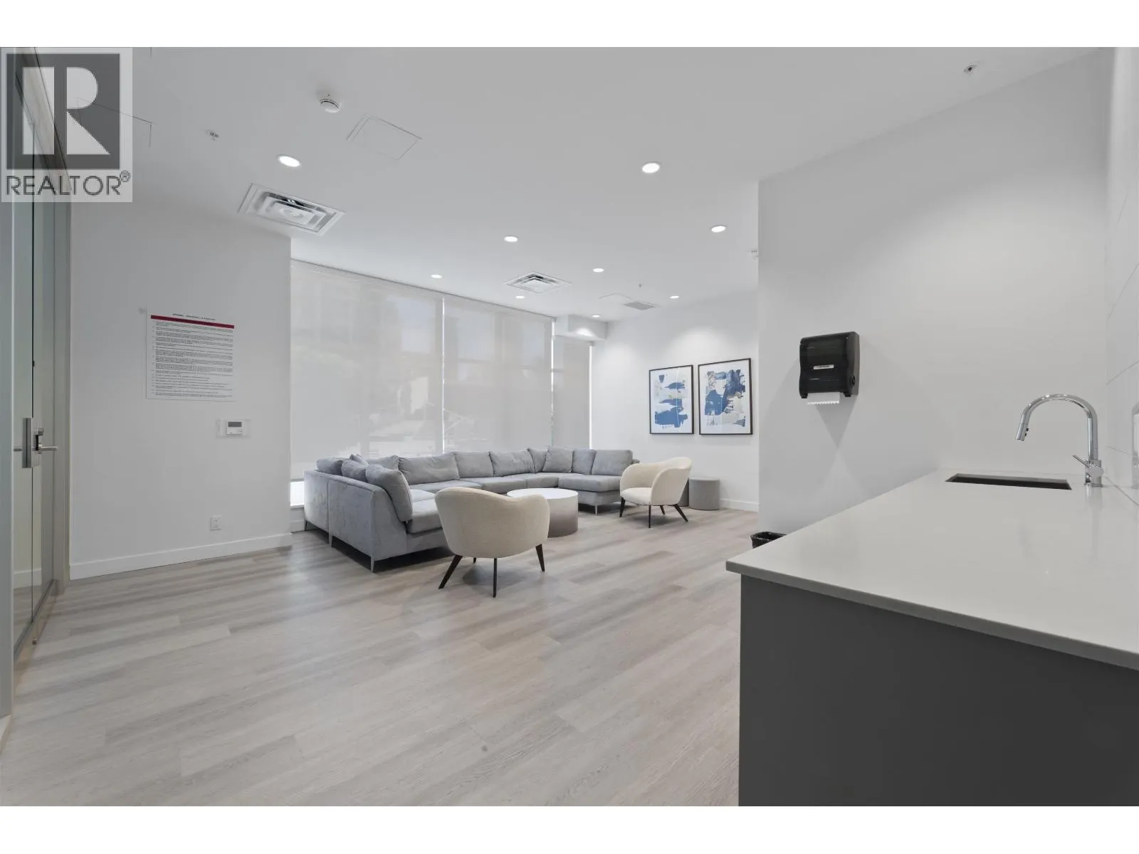 2401 2351 BETA AVENUE