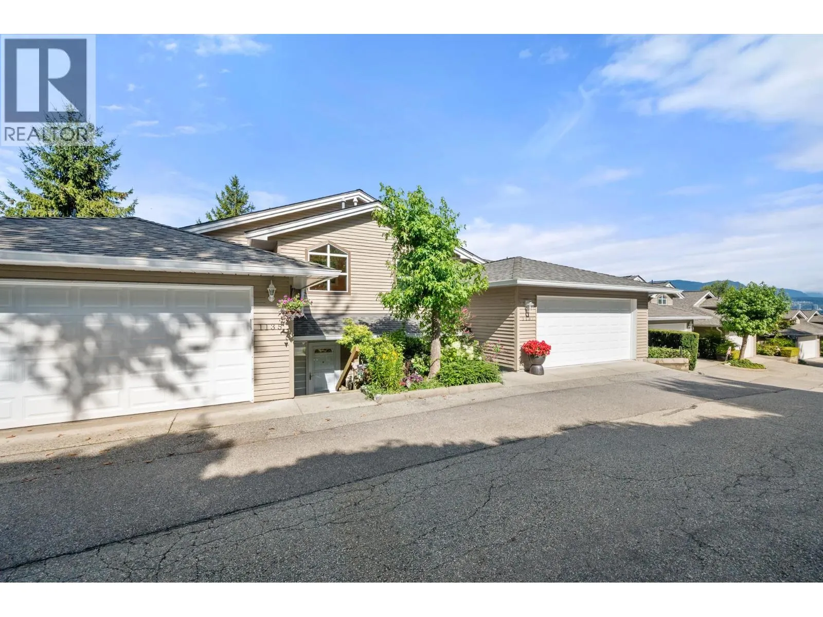 1137 BENNET DRIVE