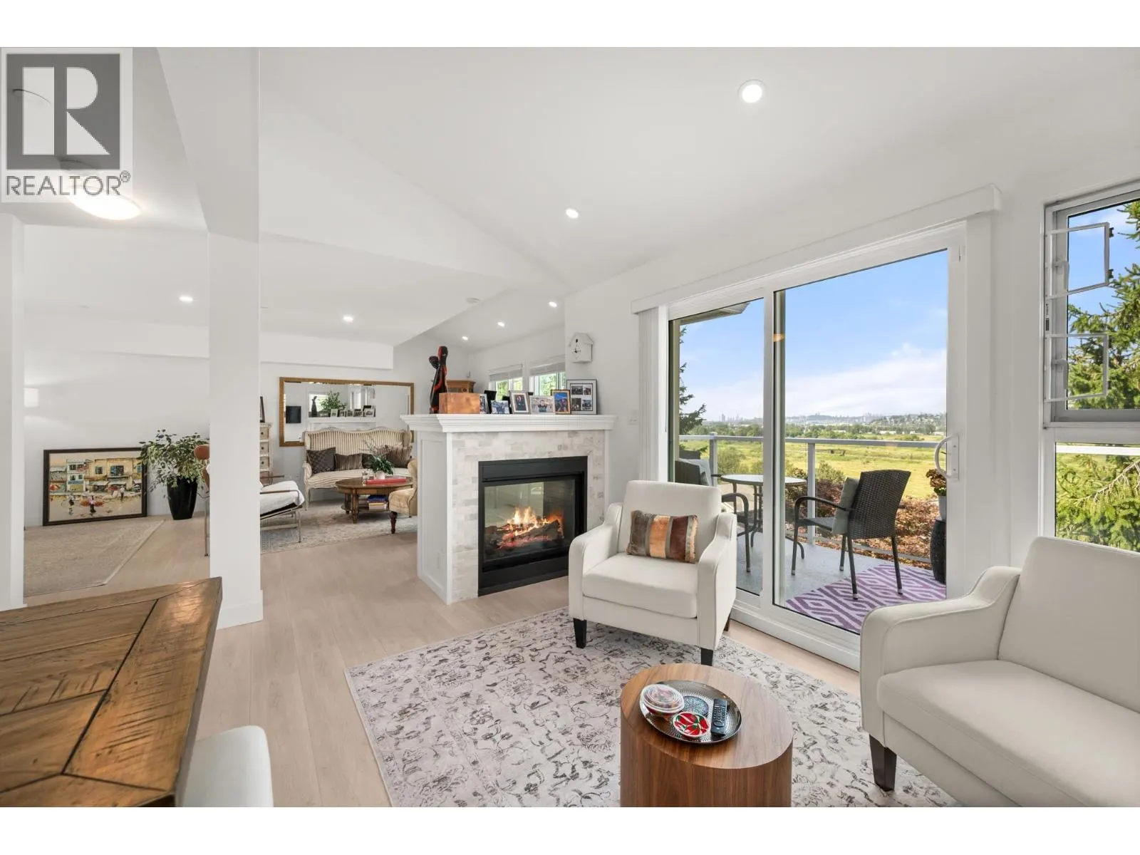 1137 BENNET DRIVE