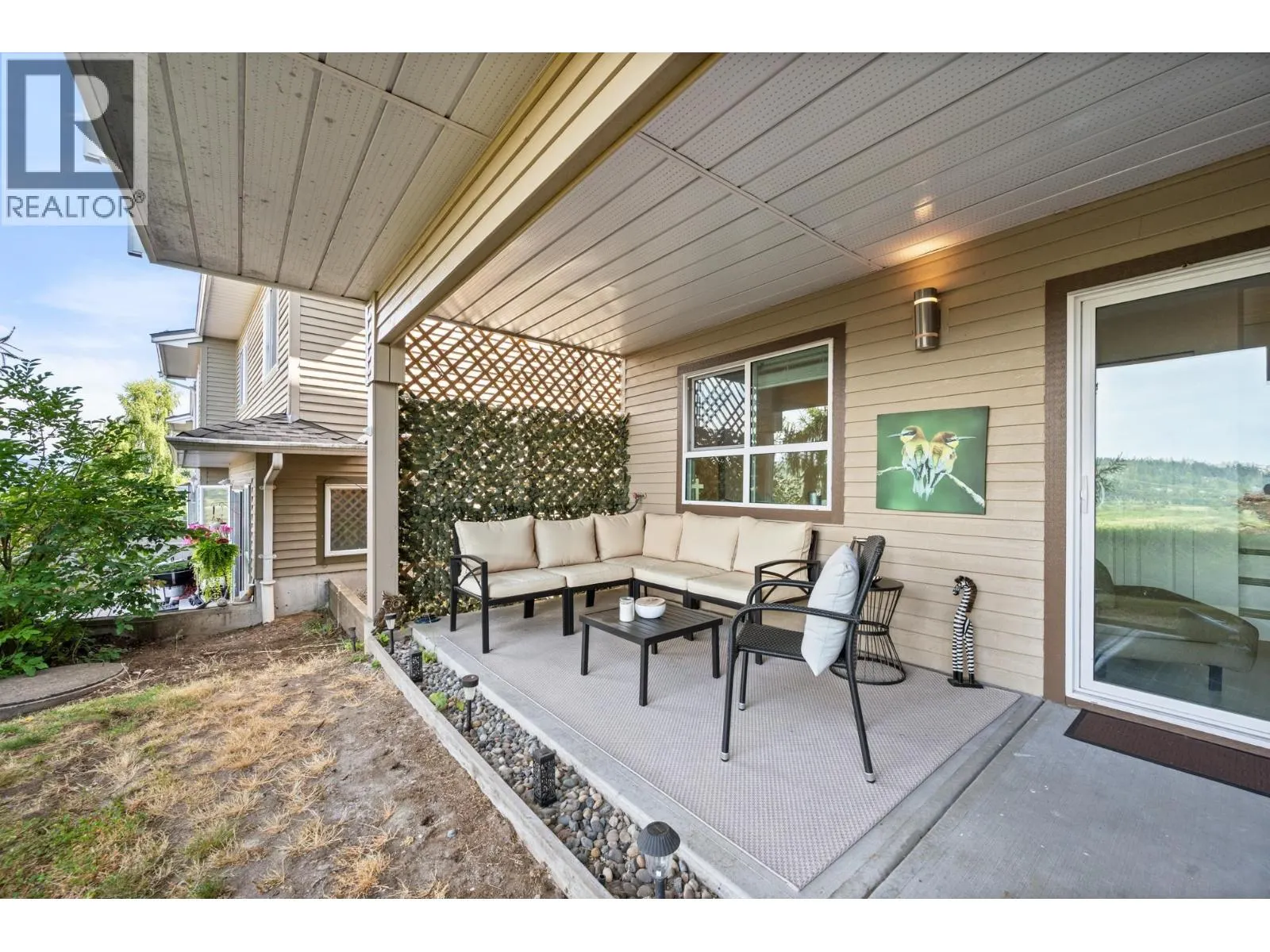 1137 BENNET DRIVE