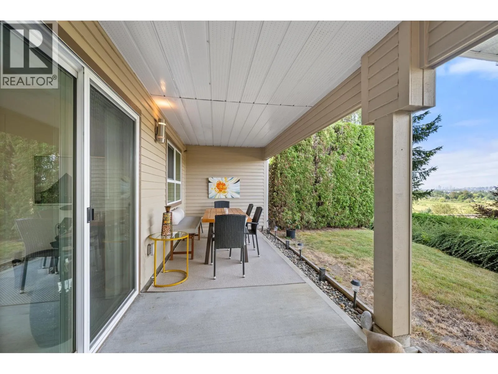 1137 BENNET DRIVE