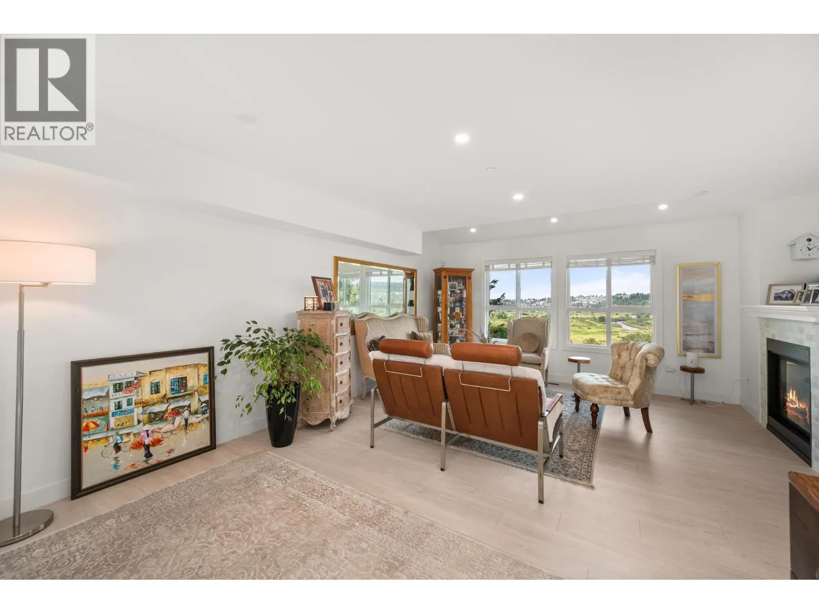 1137 BENNET DRIVE