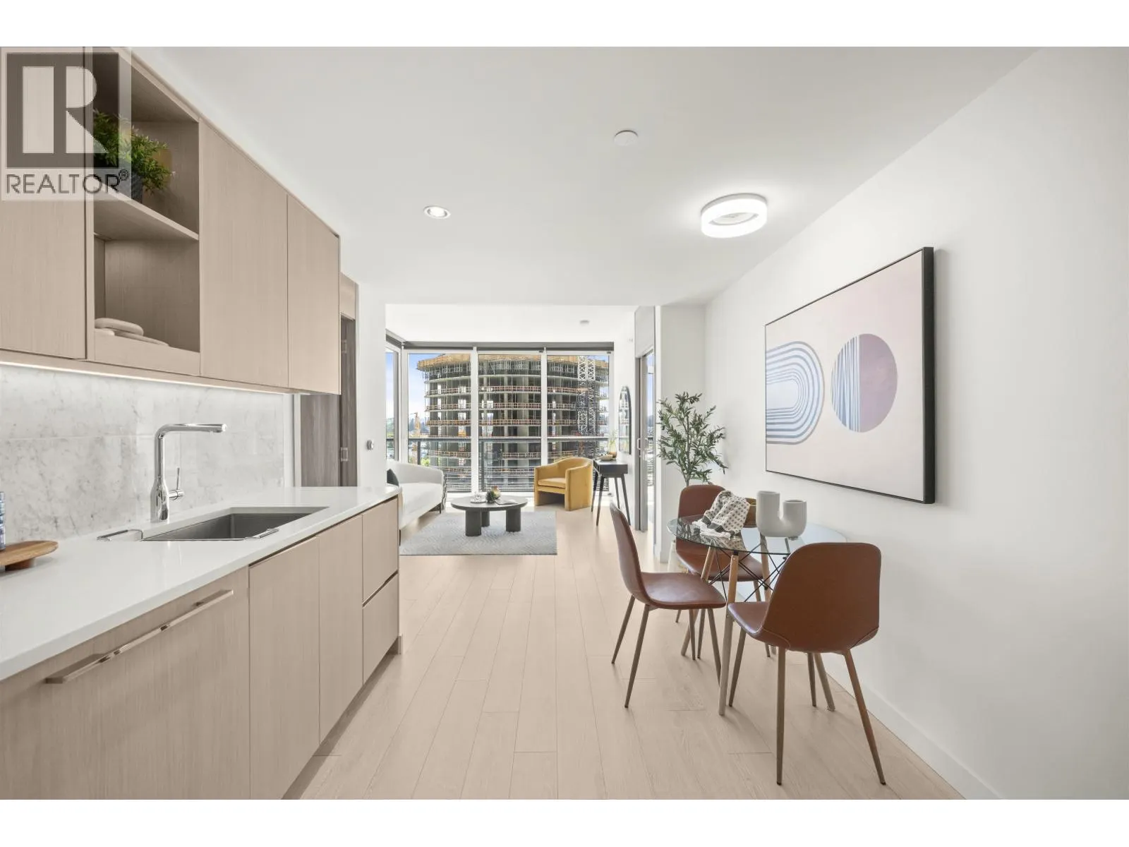 511 4730 LOUGHEED HIGHWAY