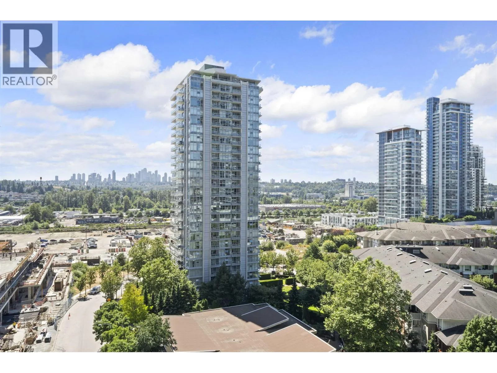 511 4730 LOUGHEED HIGHWAY