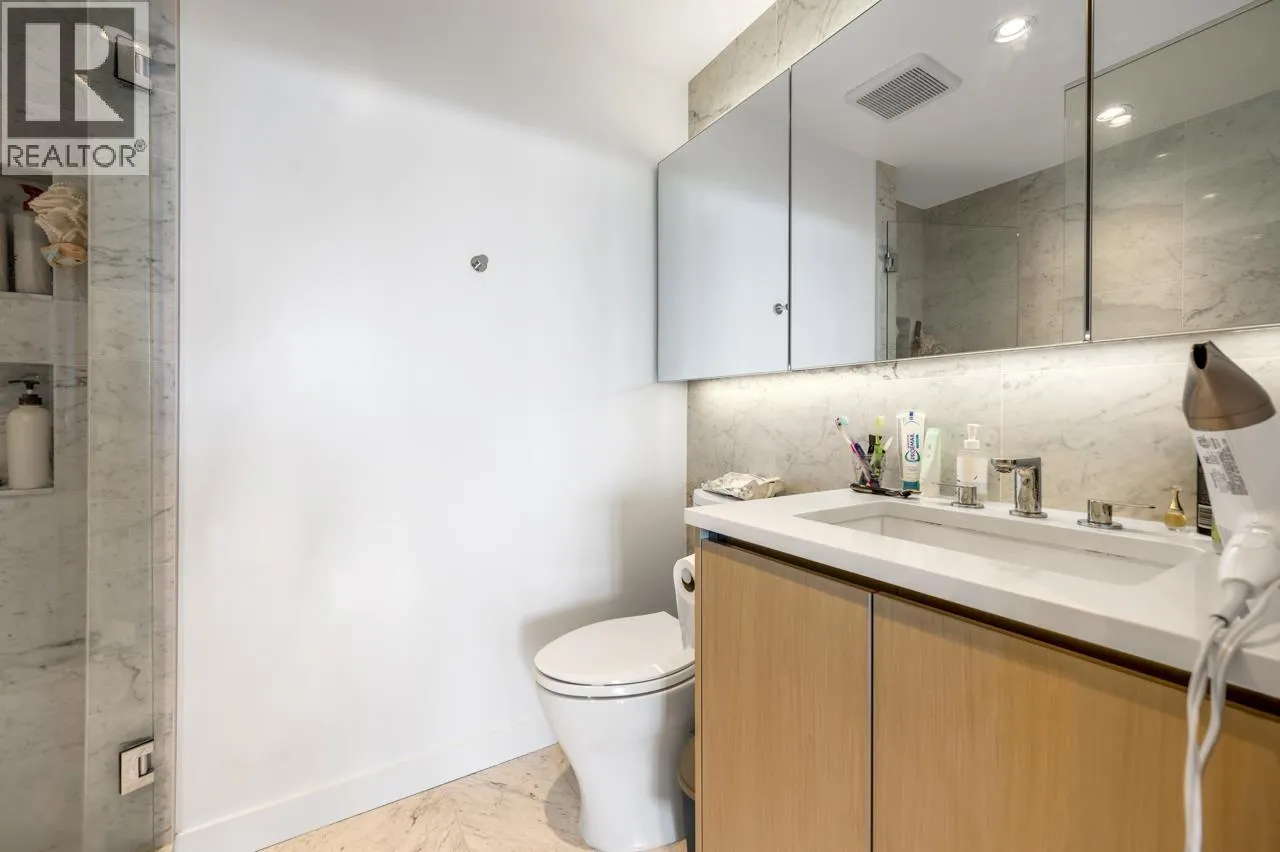 2202 4730 LOUGHEED HIGHWAY