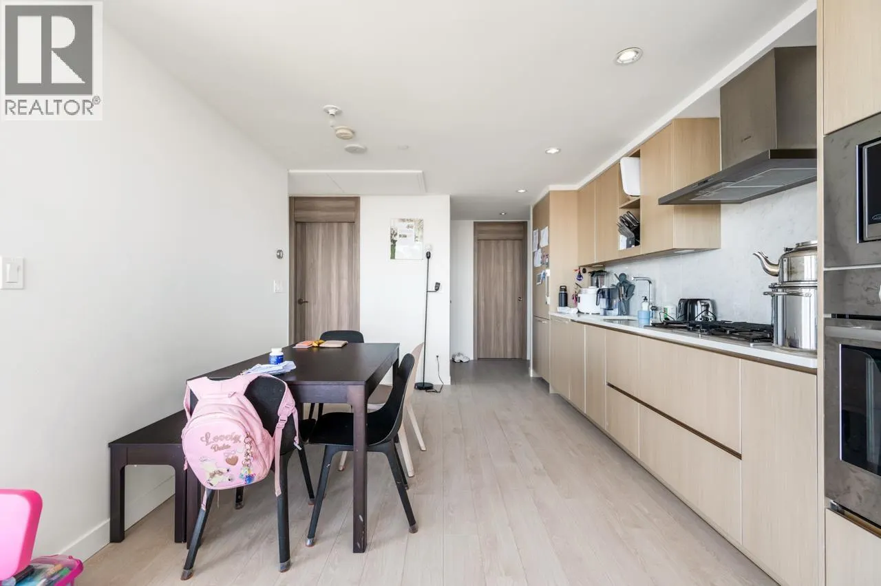 2202 4730 LOUGHEED HIGHWAY