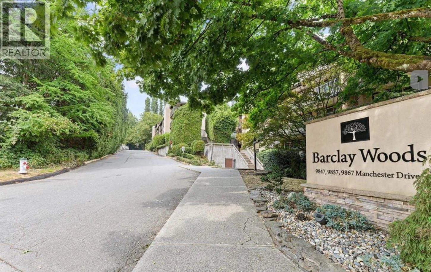 403 9867 MANCHESTER DRIVE