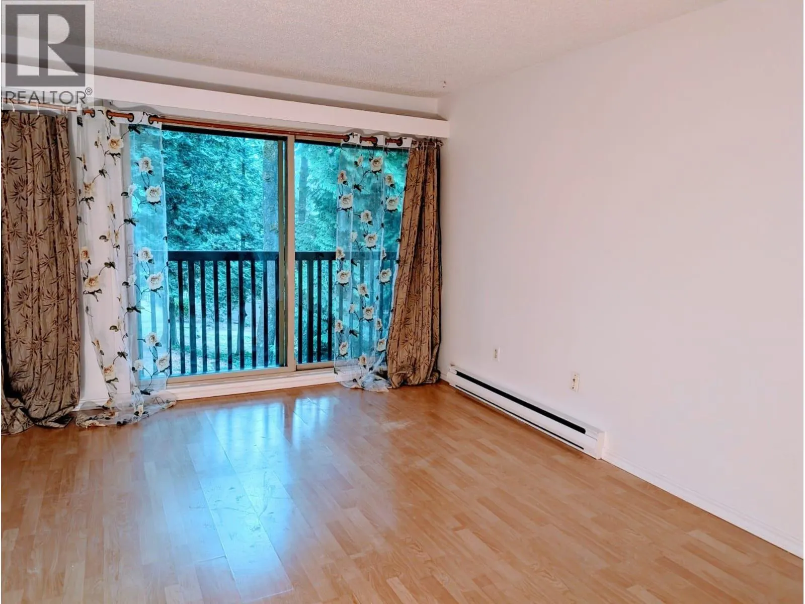 403 9867 MANCHESTER DRIVE