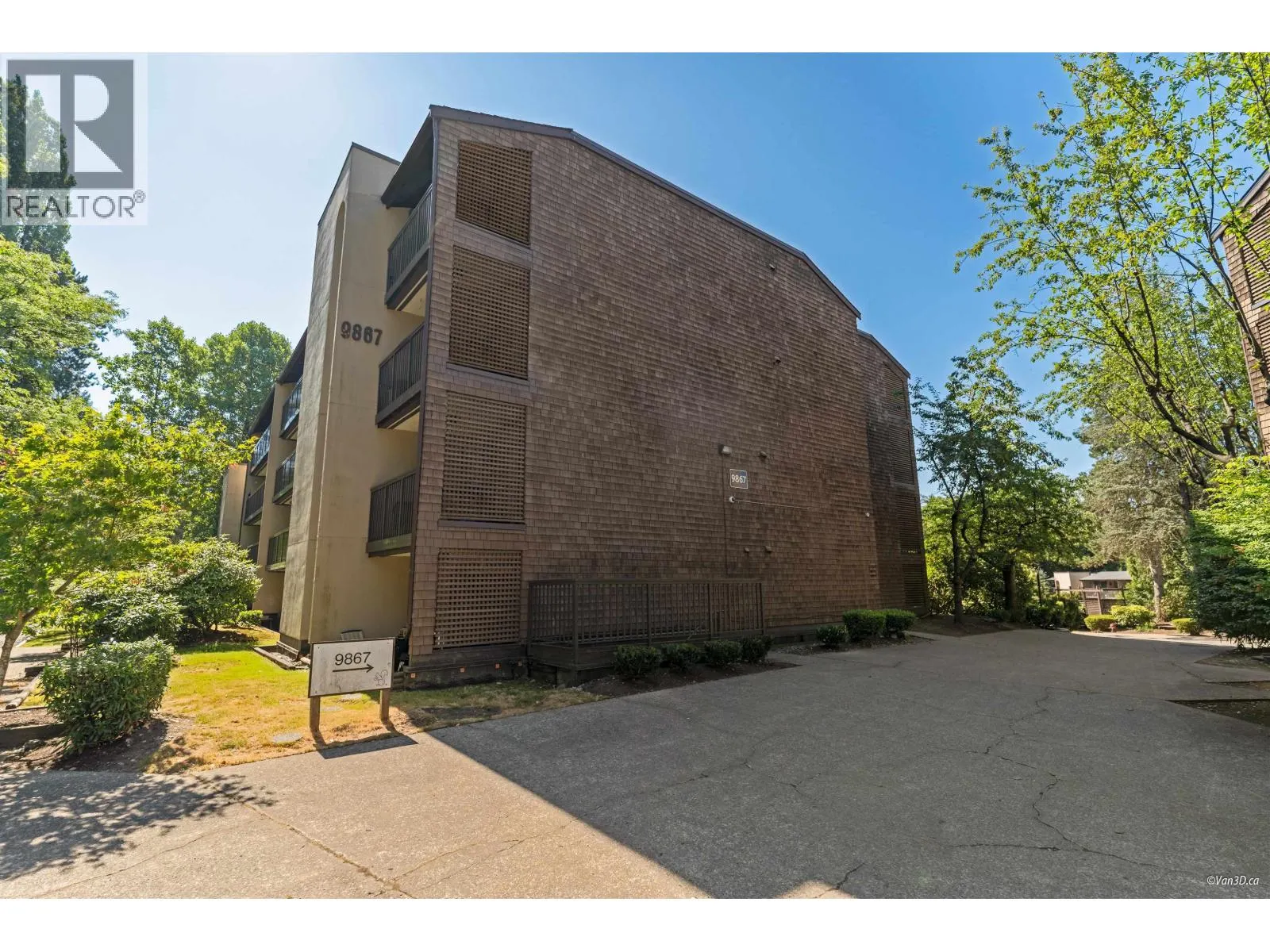 403 9867 MANCHESTER DRIVE