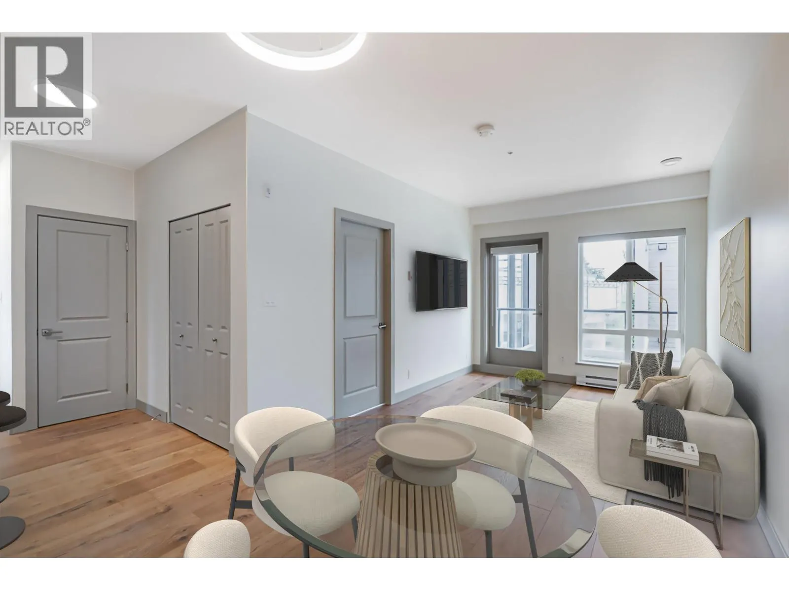 307 6968 ROYAL OAK AVENUE