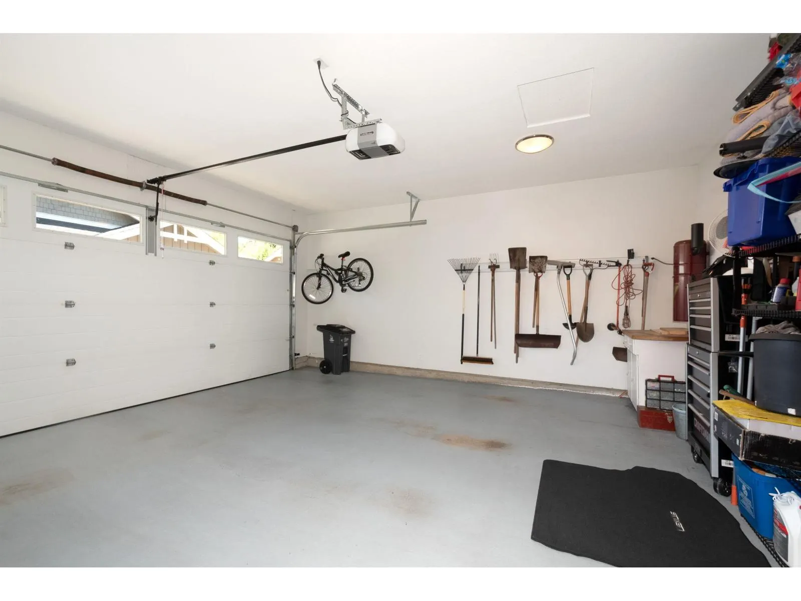 1 15989 MOUNTAIN VIEW DRIVE