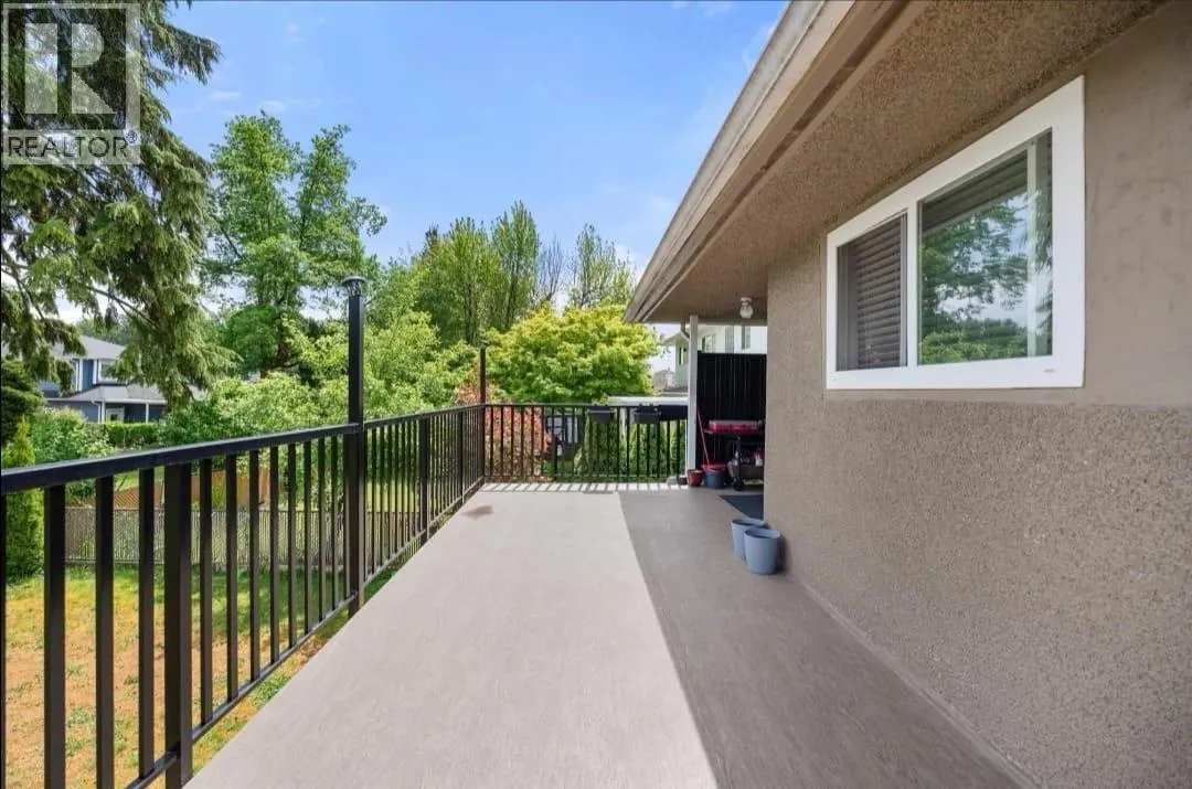 1106 DUTHIE AVENUE