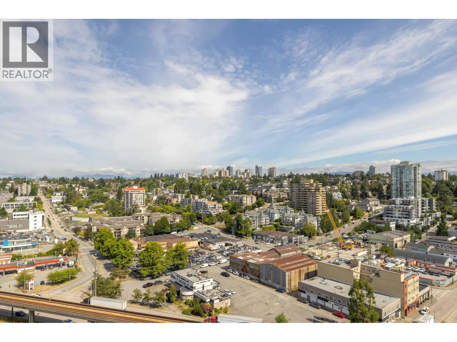 2002 1245 QUAYSIDE DRIVE