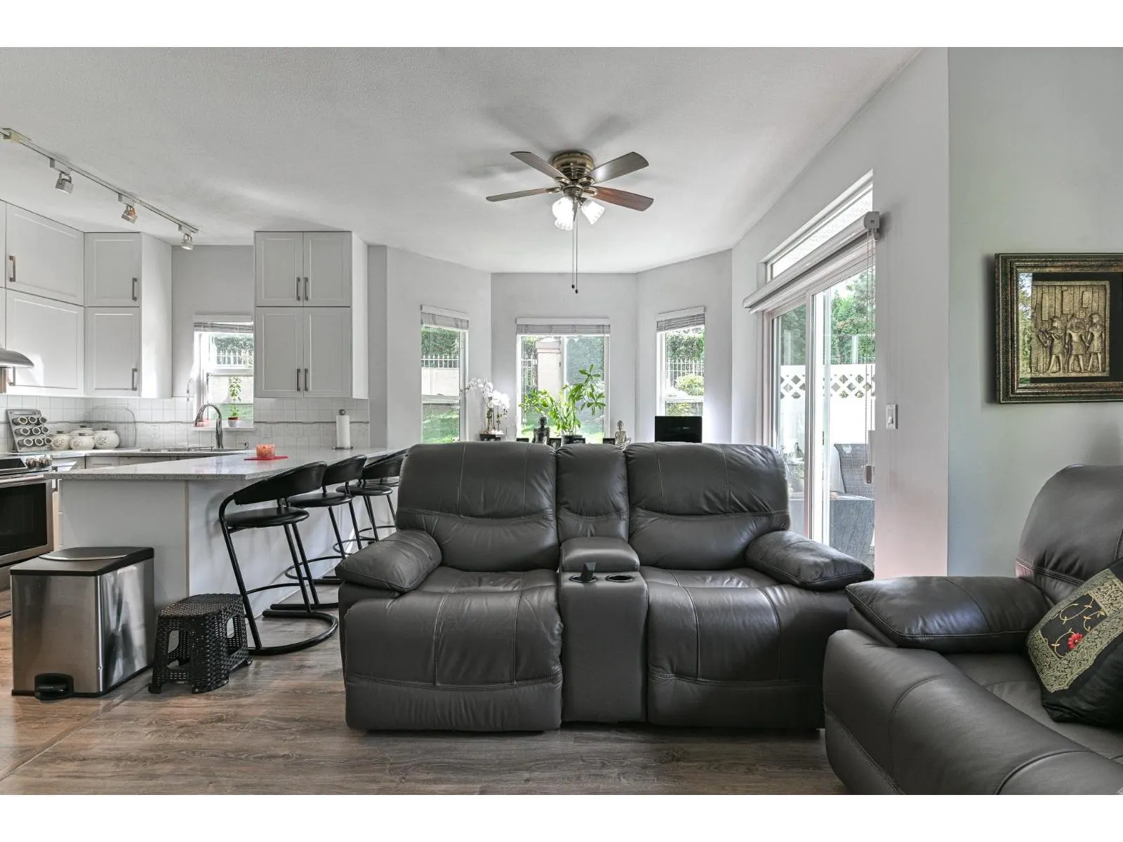 100 20655 88 AVENUE