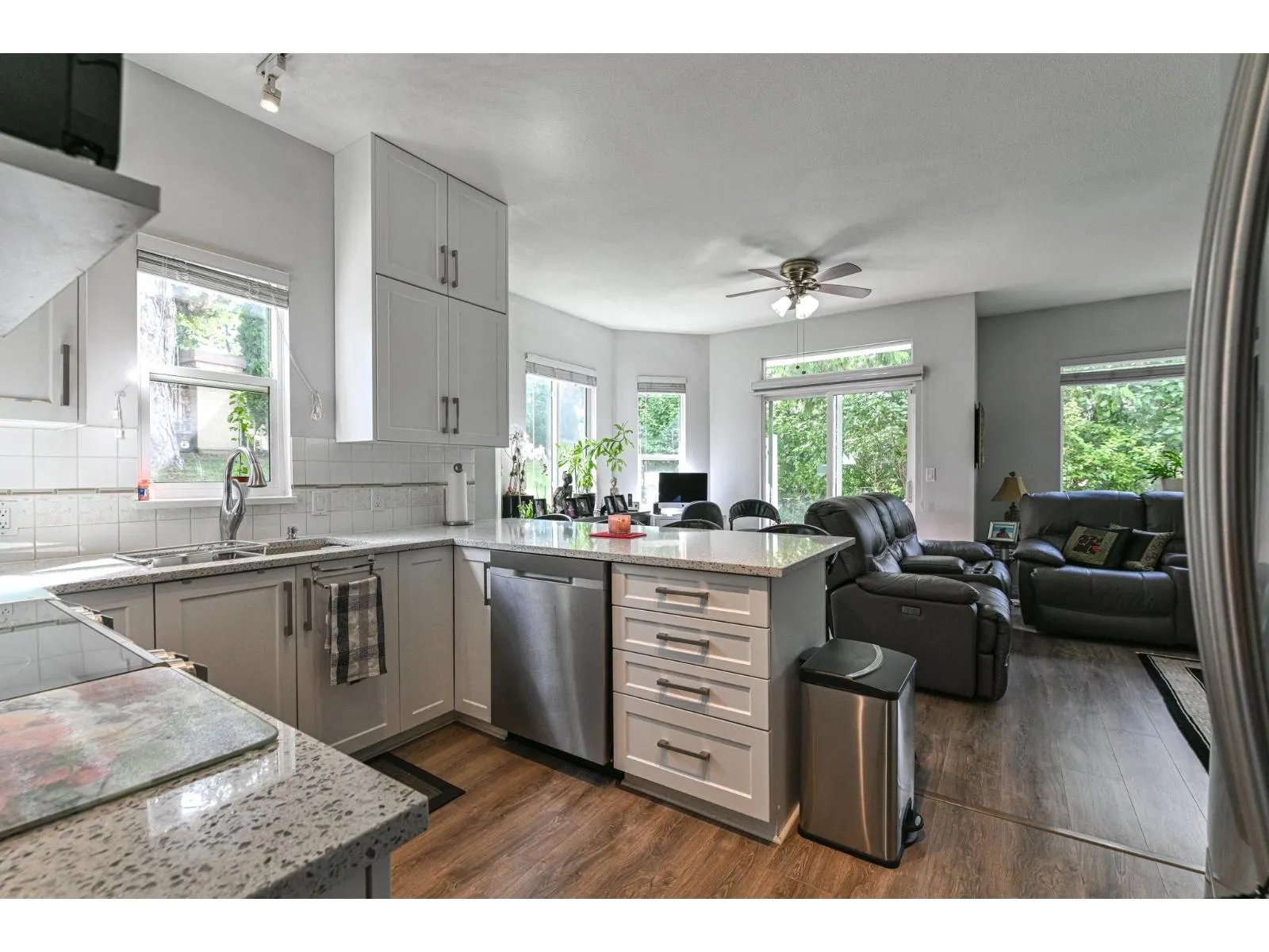 100 20655 88 AVENUE