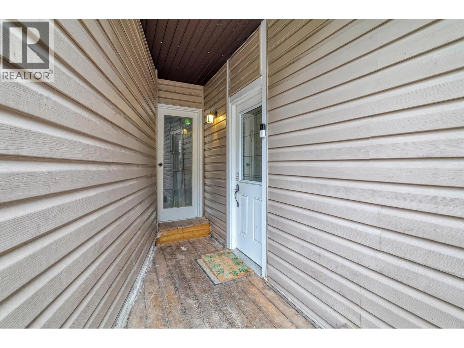 17 MOUNT ROYAL DRIVE