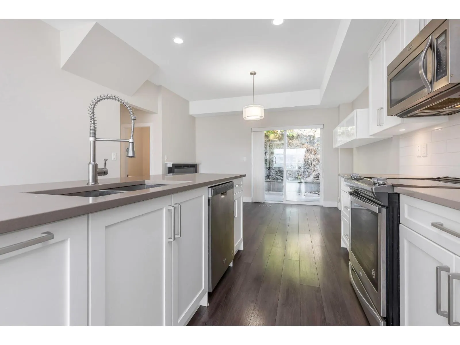 12 36099 WATERLEAF PLACE