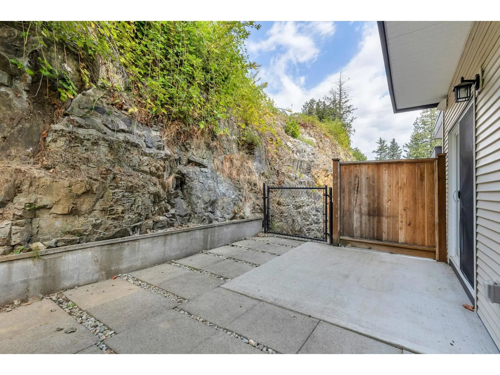 12 36099 WATERLEAF PLACE