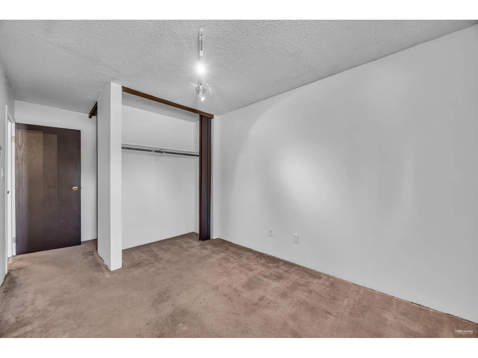 10580 HOLLY PARK LANE