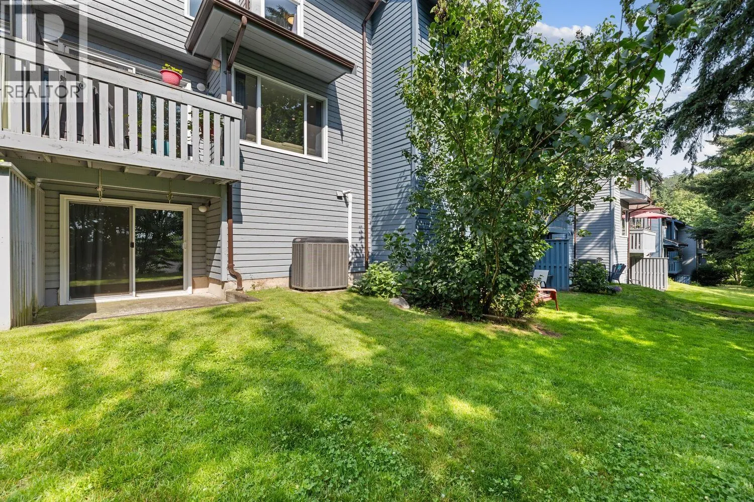 573 CARLSEN PLACE