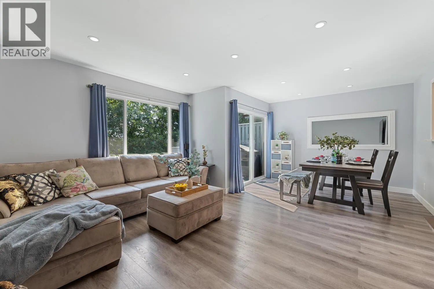 573 CARLSEN PLACE