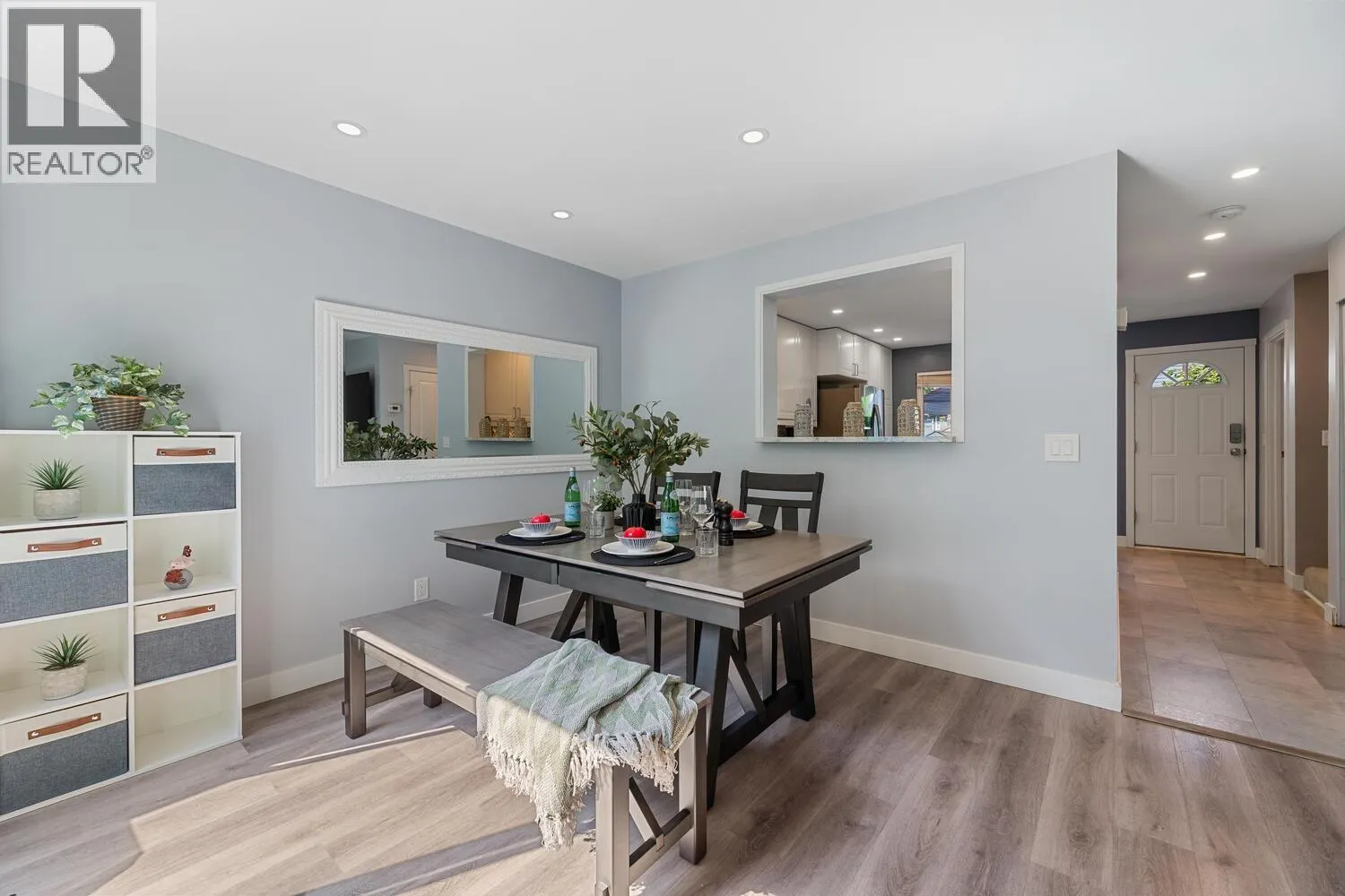 573 CARLSEN PLACE