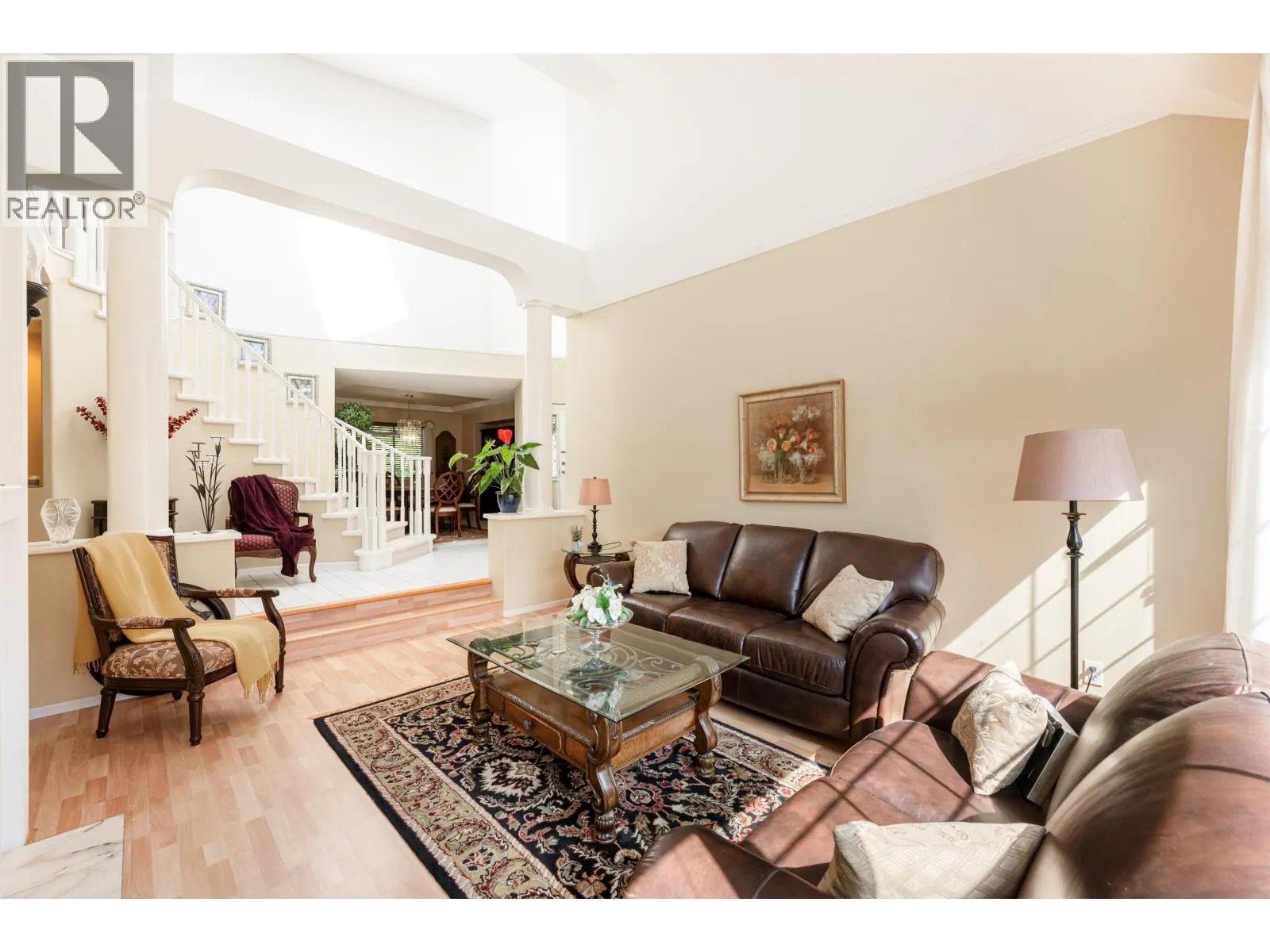 2905 CLIFFROSE CRESCENT