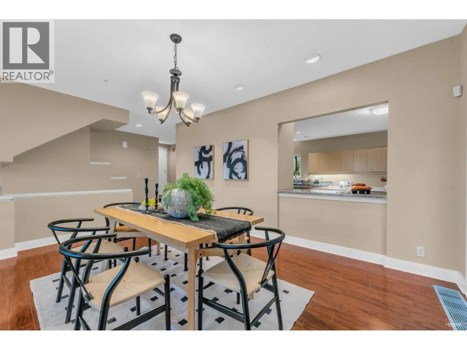 2617 WESTHILL WAY