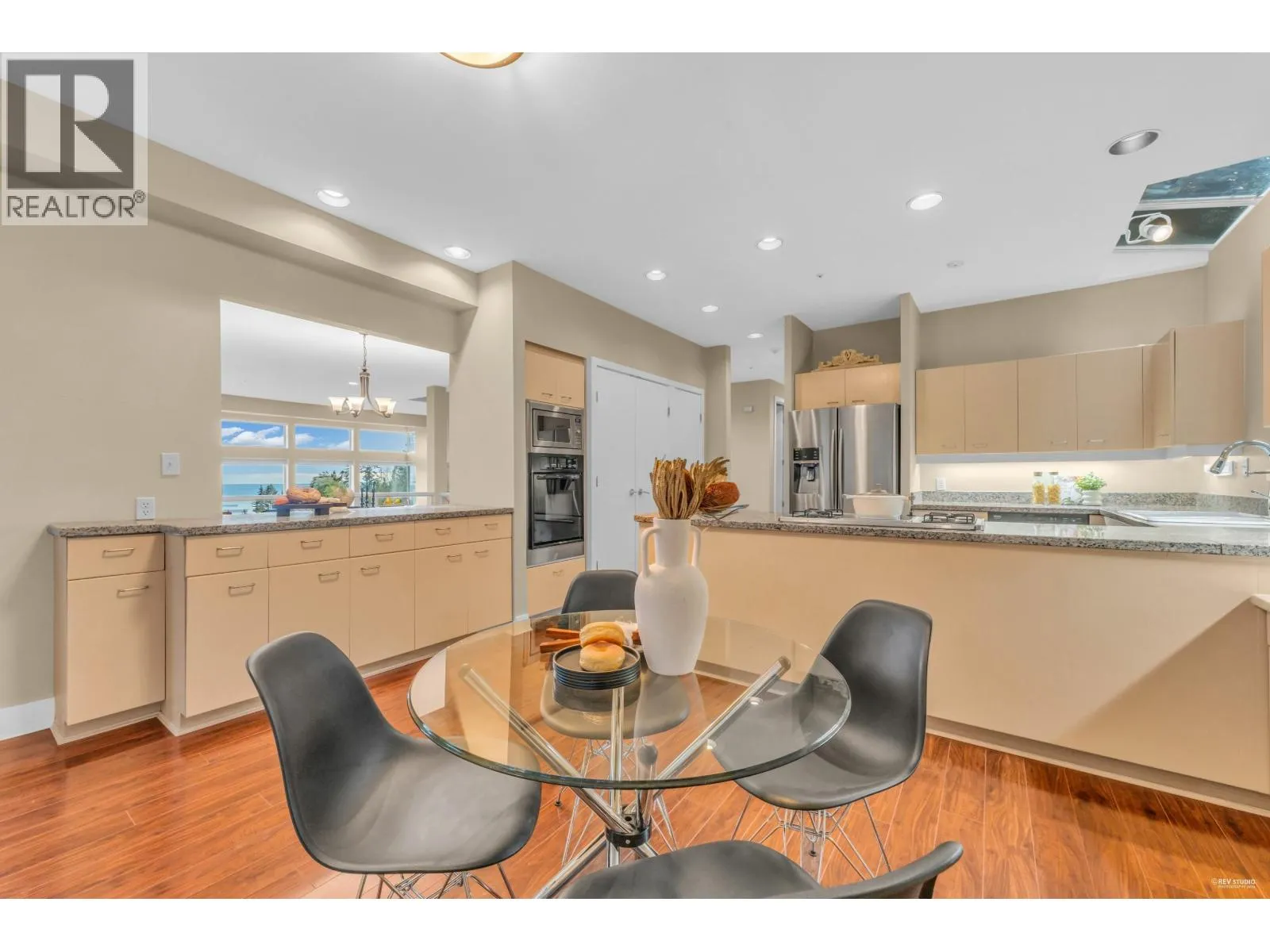 2617 WESTHILL WAY