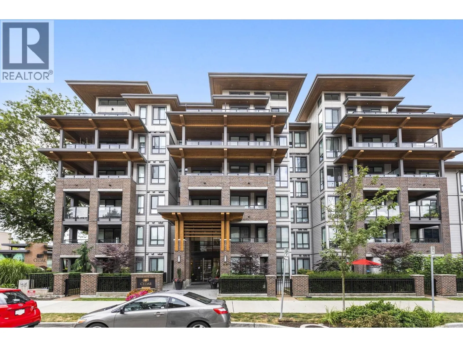 510 7579 16TH STREET