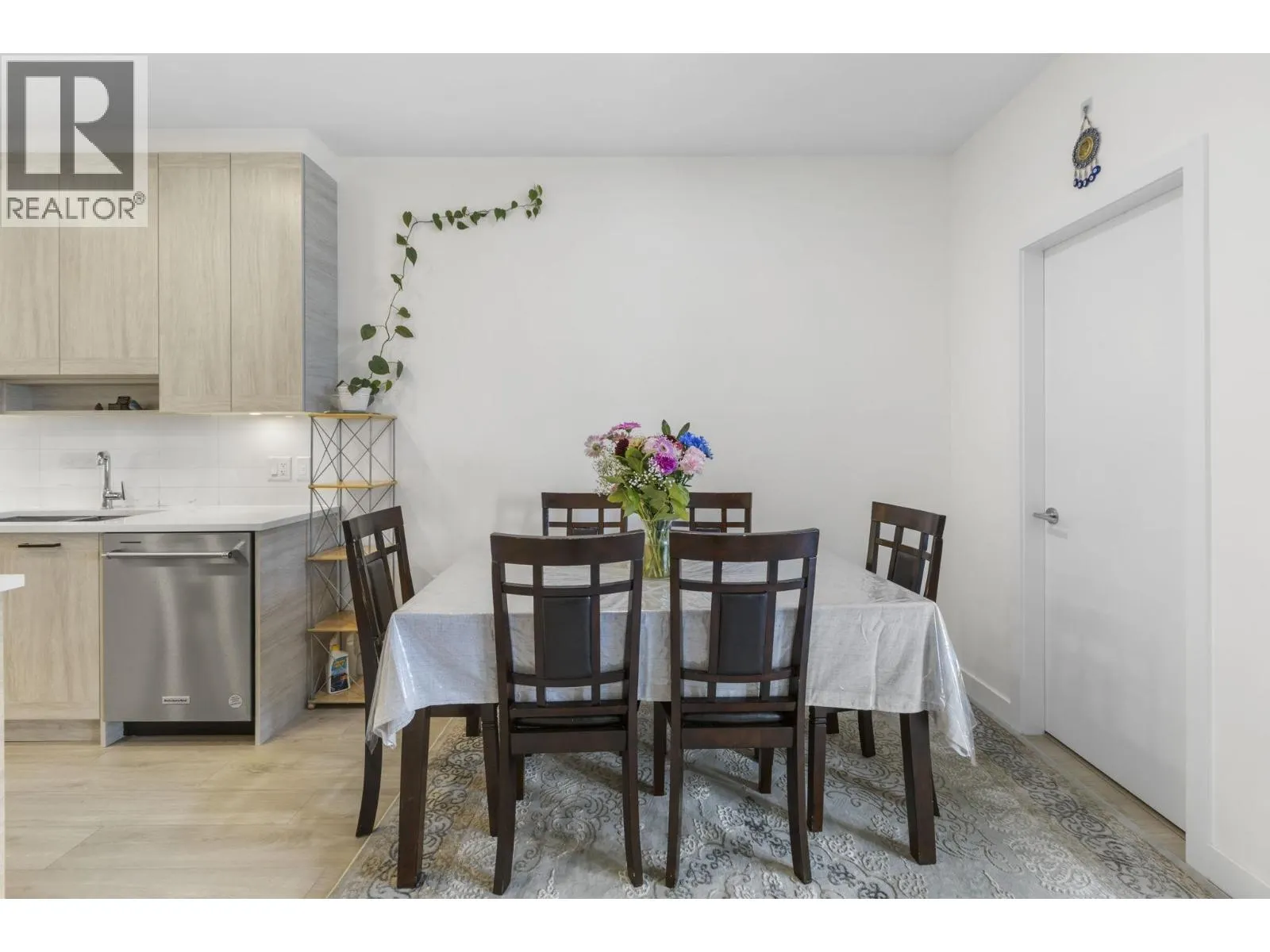 510 7579 16TH STREET
