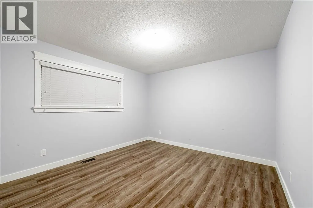 10481 HOLLYBANK DRIVE