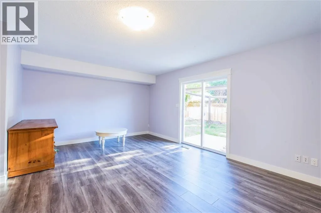 10481 HOLLYBANK DRIVE