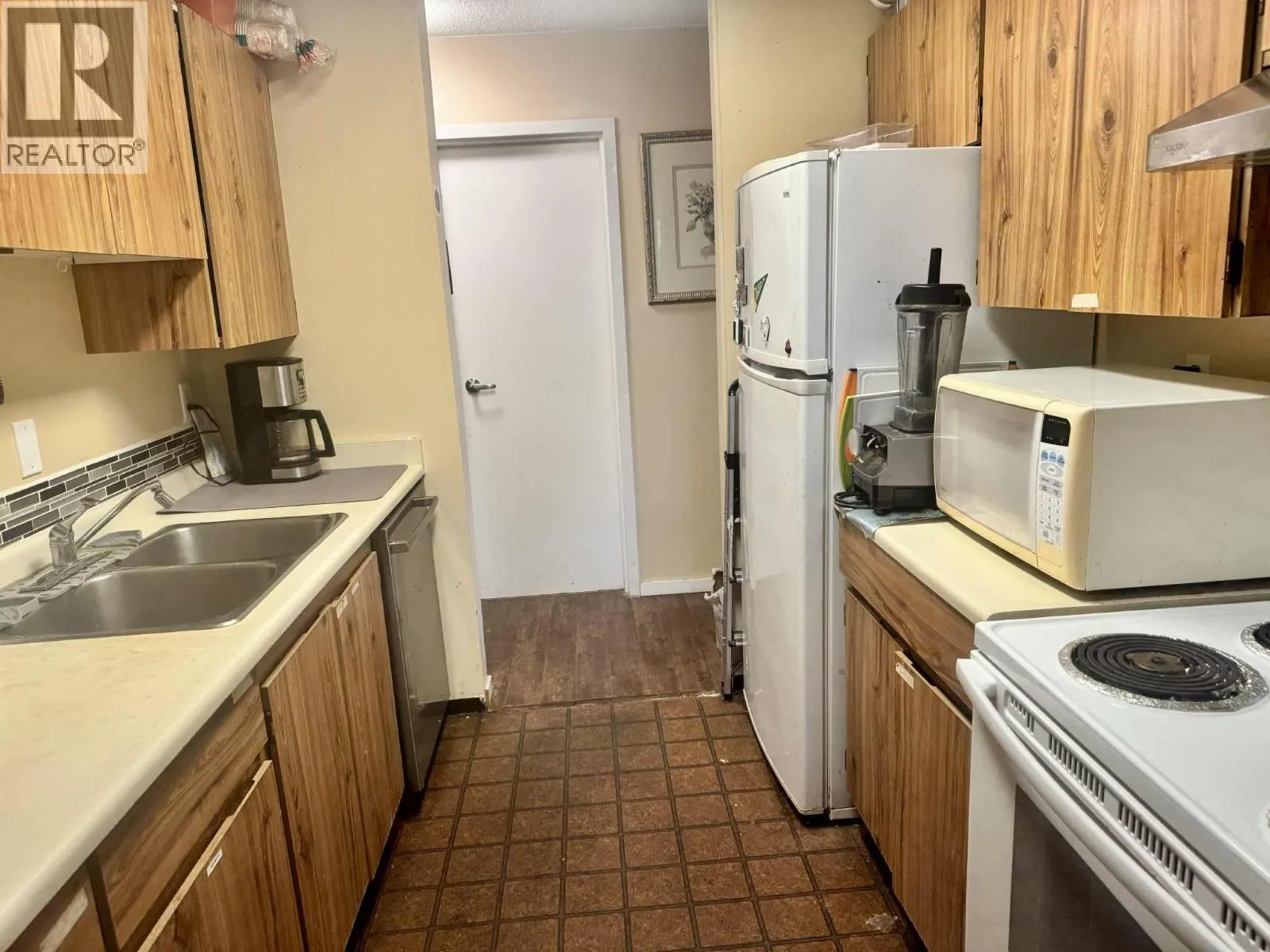 114 7411 MINORU BOULEVARD