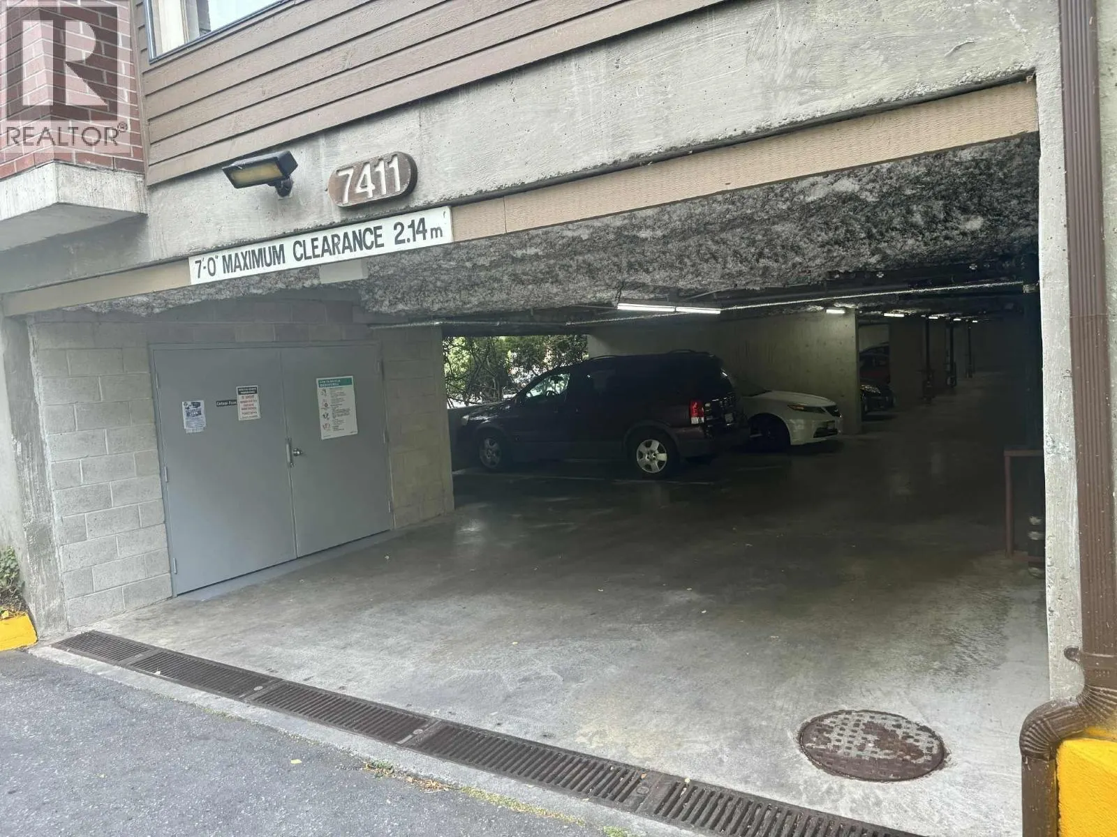 114 7411 MINORU BOULEVARD