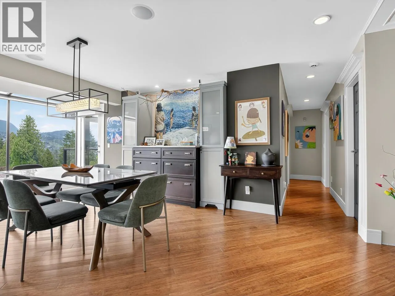 1052 CORONA CRESCENT