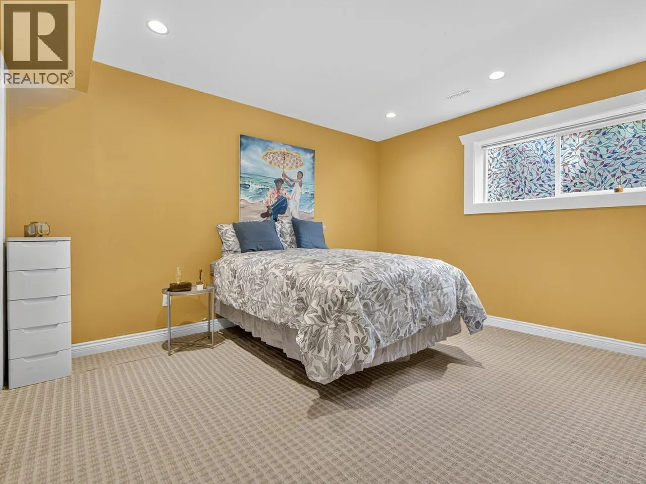 1052 CORONA CRESCENT