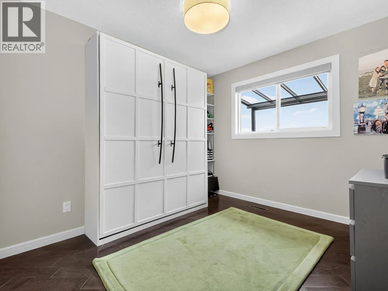 1052 CORONA CRESCENT
