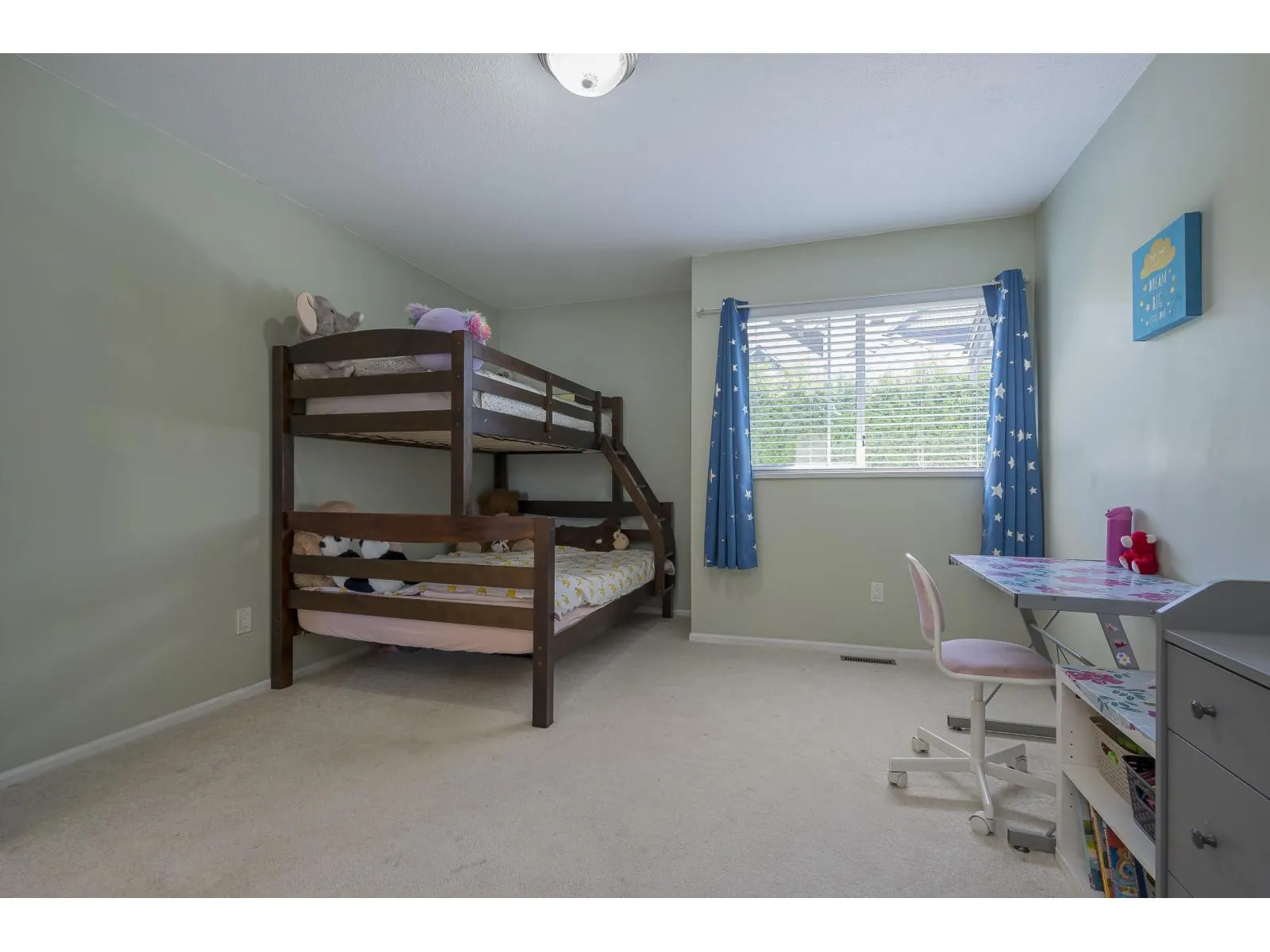 82 8716 WALNUT GROVE DRIVE