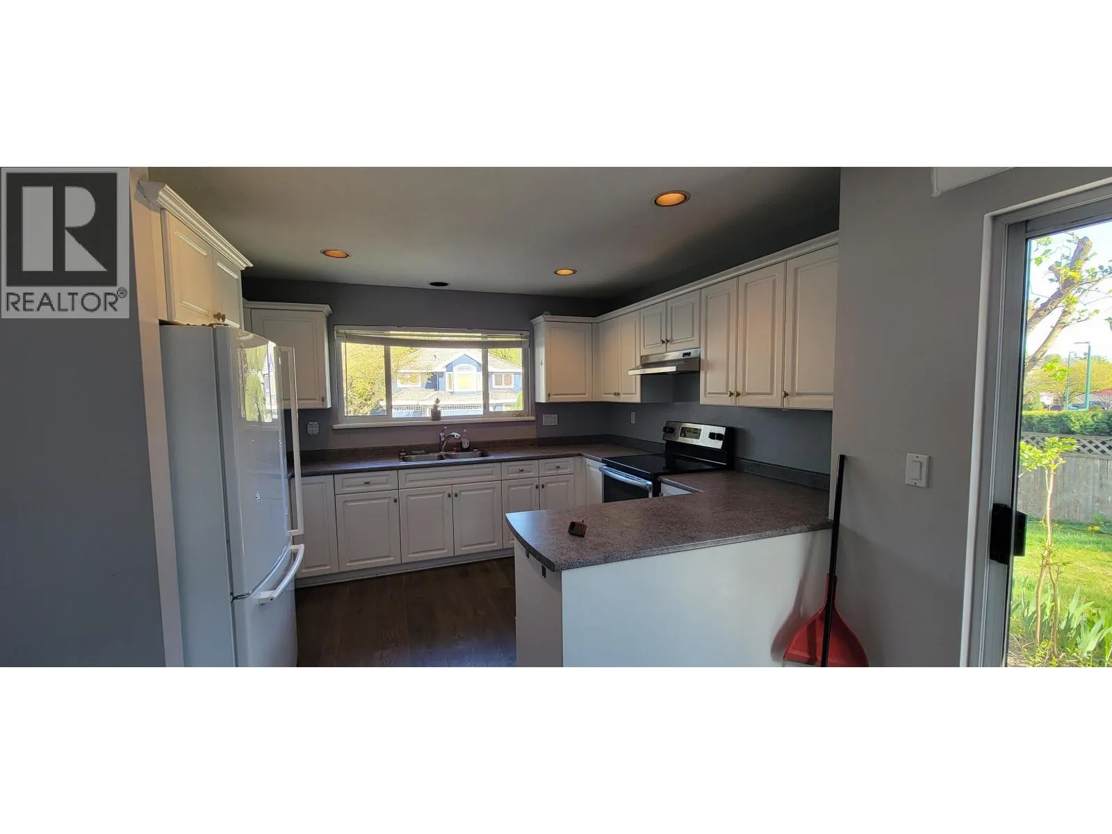 3320 RAKANNA PLACE