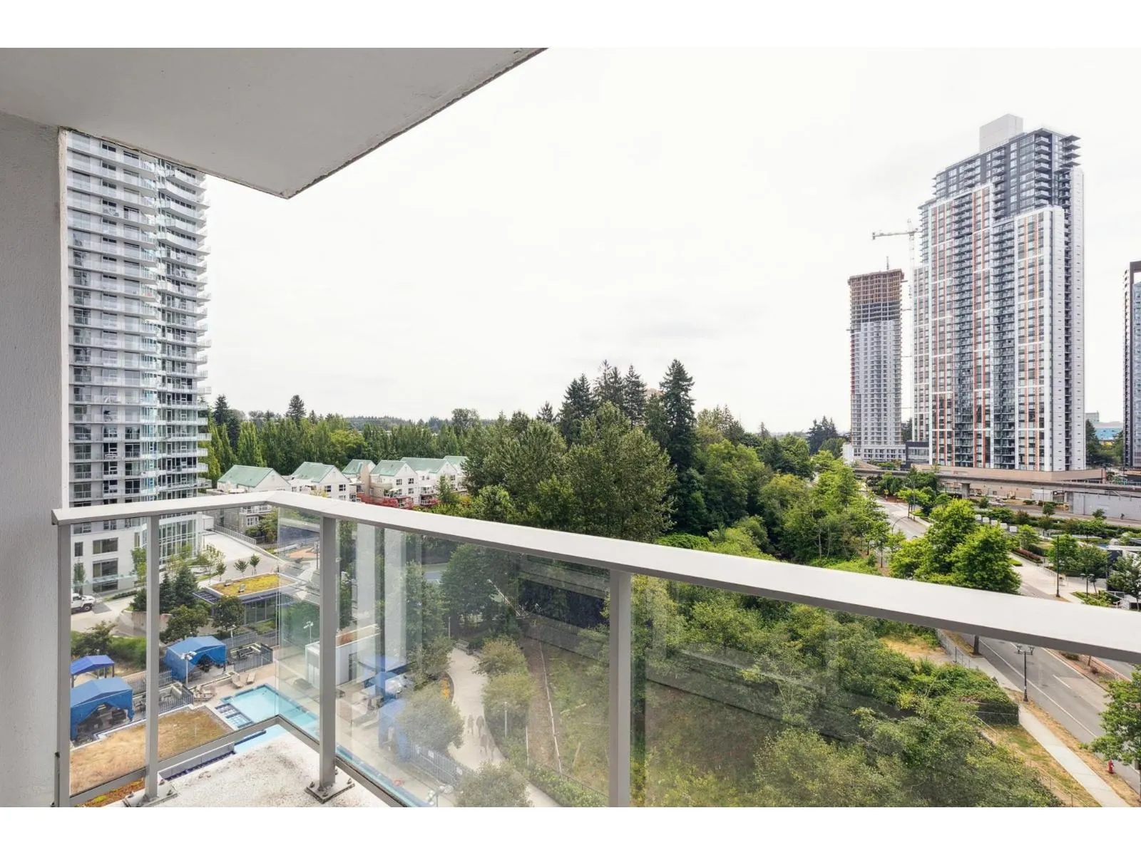 1103 13696 100 AVENUE